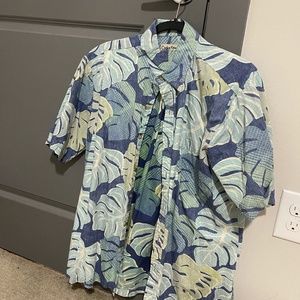 Old Navy Floral/Hawaiin Shirt